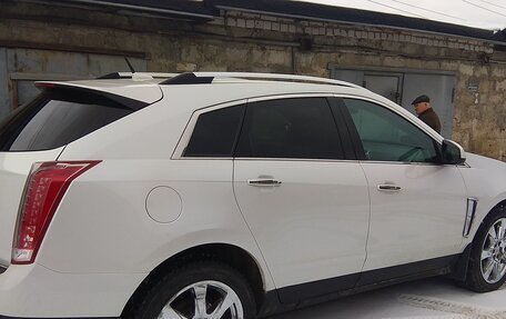 Cadillac SRX II рестайлинг, 2014 год, 1 700 000 рублей, 3 фотография