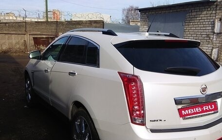 Cadillac SRX II рестайлинг, 2014 год, 1 700 000 рублей, 14 фотография