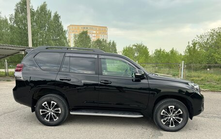 Toyota Land Cruiser Prado 150 рестайлинг 2, 2010 год, 3 900 000 рублей, 4 фотография