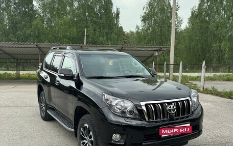 Toyota Land Cruiser Prado 150 рестайлинг 2, 2010 год, 3 900 000 рублей, 3 фотография