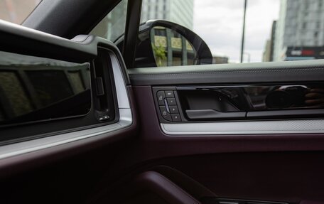 Porsche Cayenne III, 2024 год, 15 500 000 рублей, 15 фотография