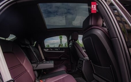 Porsche Cayenne III, 2024 год, 15 500 000 рублей, 19 фотография