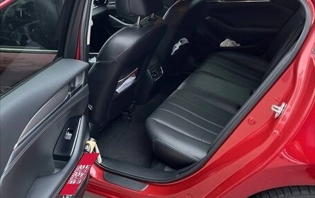 Mazda 6, 2018 год, 1 800 000 рублей, 11 фотография