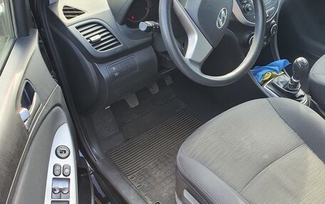 Hyundai Solaris II рестайлинг, 2016 год, 755 000 рублей, 7 фотография