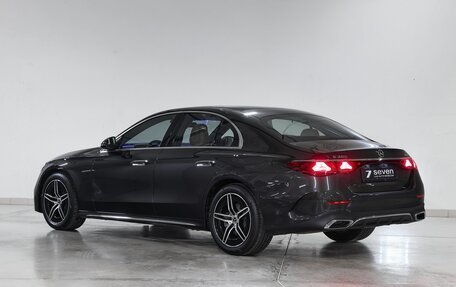 Mercedes-Benz E-Класс, 2025 год, 8 300 000 рублей, 3 фотография
