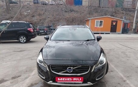 Volvo V60 I, 2011 год, 1 100 000 рублей, 2 фотография