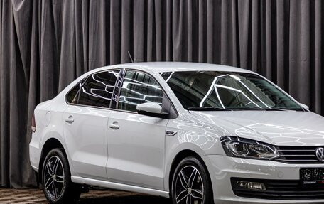 Volkswagen Polo VI (EU Market), 2018 год, 1 095 000 рублей, 7 фотография