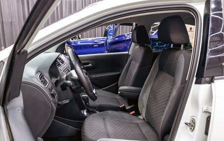 Volkswagen Polo VI (EU Market), 2018 год, 1 095 000 рублей, 11 фотография