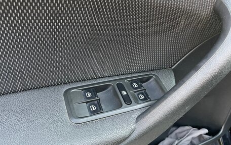 Skoda Yeti I рестайлинг, 2011 год, 1 100 000 рублей, 13 фотография