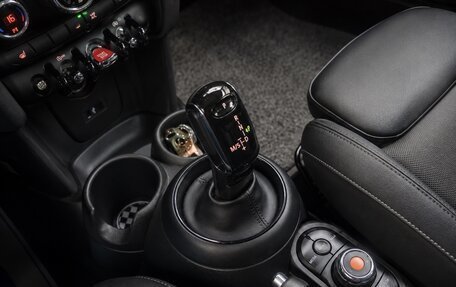 MINI Hatch, 2020 год, 1 870 000 рублей, 13 фотография