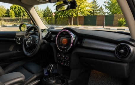 MINI Hatch, 2020 год, 1 870 000 рублей, 12 фотография