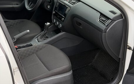 Skoda Octavia, 2018 год, 1 050 000 рублей, 13 фотография