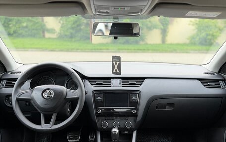 Skoda Octavia, 2018 год, 1 050 000 рублей, 25 фотография