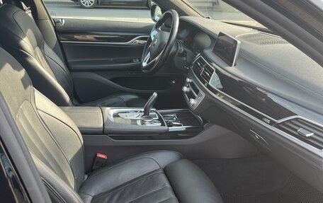 BMW 7 серия, 2019 год, 5 850 000 рублей, 7 фотография