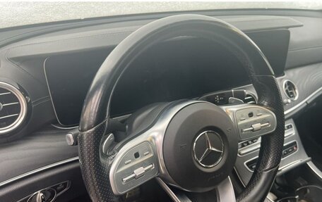 Mercedes-Benz E-Класс, 2020 год, 3 200 000 рублей, 5 фотография