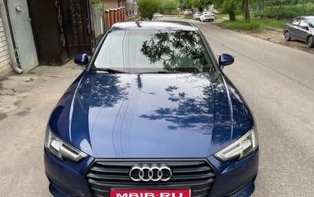 Audi A4, 2017 год, 2 400 000 рублей, 1 фотография