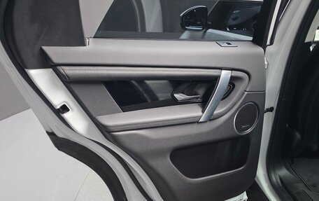 Land Rover Discovery Sport I рестайлинг, 2020 год, 2 290 000 рублей, 19 фотография
