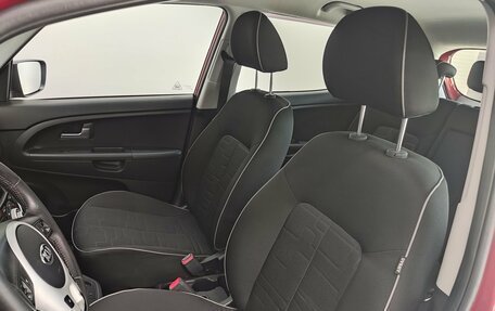 KIA Venga I, 2013 год, 900 000 рублей, 16 фотография