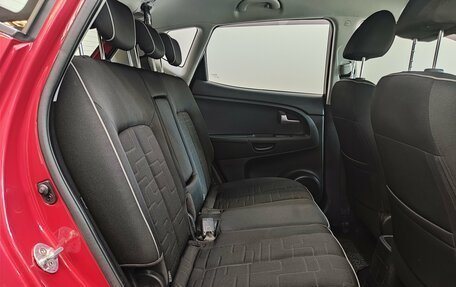 KIA Venga I, 2013 год, 900 000 рублей, 22 фотография