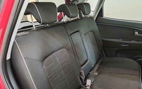 KIA Venga I, 2013 год, 900 000 рублей, 23 фотография