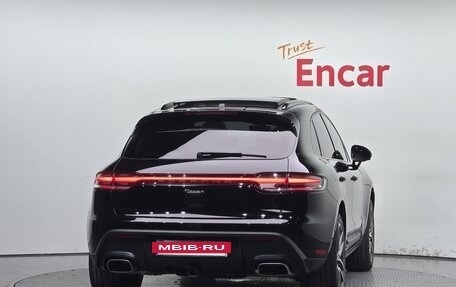 Porsche Macan I рестайлинг, 2024 год, 7 320 000 рублей, 4 фотография