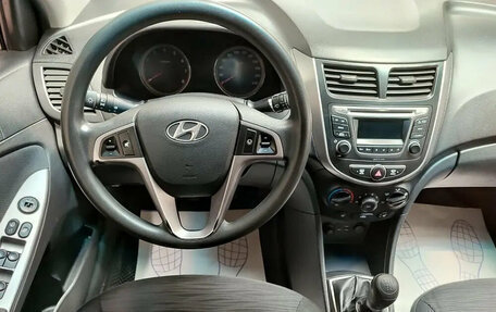 Hyundai Solaris II рестайлинг, 2014 год, 765 000 рублей, 11 фотография