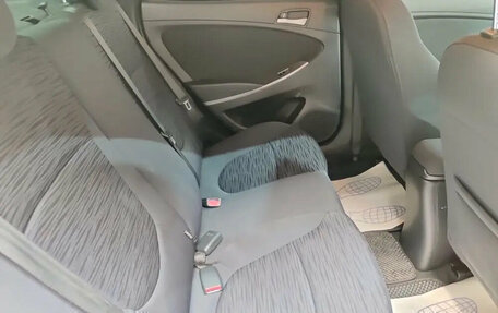 Hyundai Solaris II рестайлинг, 2014 год, 765 000 рублей, 16 фотография
