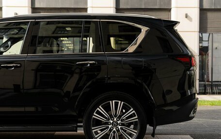 Lexus LX, 2026 год, 17 400 000 рублей, 13 фотография