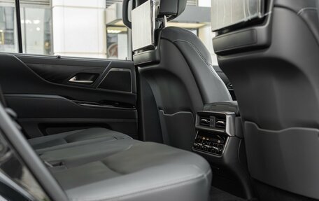 Lexus LX, 2026 год, 17 400 000 рублей, 37 фотография