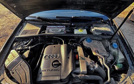 Audi A4, 2004 год, 450 000 рублей, 22 фотография