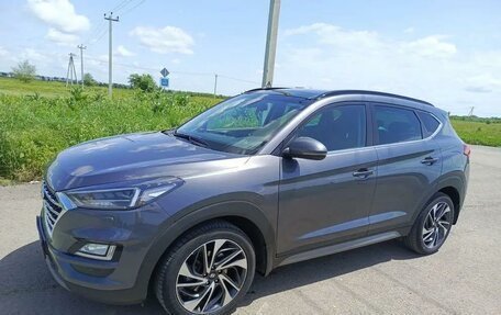 Hyundai Tucson III, 2019 год, 2 550 000 рублей, 2 фотография