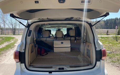 Infiniti QX56, 2011 год, 1 990 000 рублей, 8 фотография