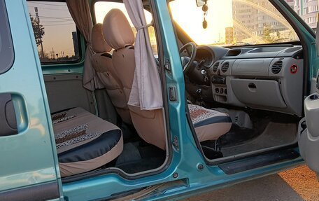 Renault Kangoo II рестайлинг, 2004 год, 290 000 рублей, 6 фотография
