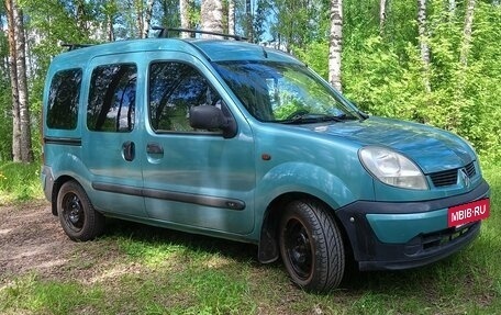 Renault Kangoo II рестайлинг, 2004 год, 290 000 рублей, 13 фотография