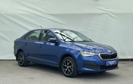 Skoda Rapid II, 2021 год, 1 515 000 рублей, 2 фотография