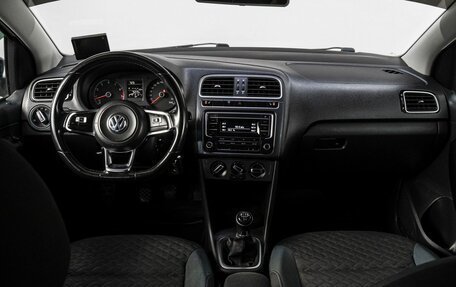 Volkswagen Polo VI (EU Market), 2020 год, 1 570 000 рублей, 17 фотография