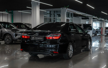 Toyota Camry, 2017 год, 2 450 000 рублей, 5 фотография