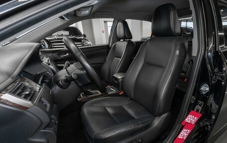 Toyota Camry, 2017 год, 2 450 000 рублей, 9 фотография