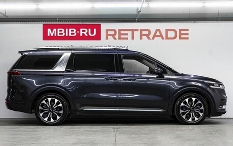 KIA Carnival, 2021 год, 4 400 000 рублей, 5 фотография