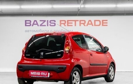 Peugeot 107 I рестайлинг, 2010 год, 649 000 рублей, 6 фотография