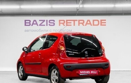 Peugeot 107 I рестайлинг, 2010 год, 649 000 рублей, 8 фотография