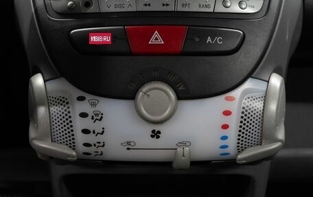 Peugeot 107 I рестайлинг, 2010 год, 649 000 рублей, 19 фотография