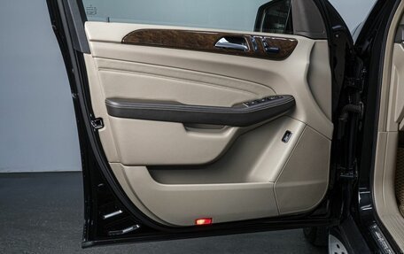 Mercedes-Benz M-Класс, 2012 год, 1 990 000 рублей, 11 фотография