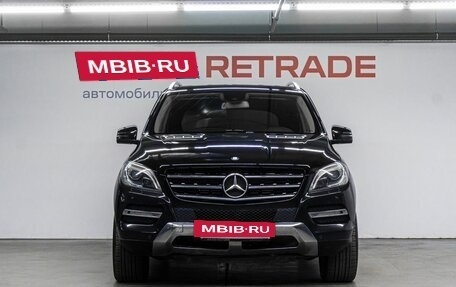Mercedes-Benz M-Класс, 2012 год, 1 990 000 рублей, 3 фотография
