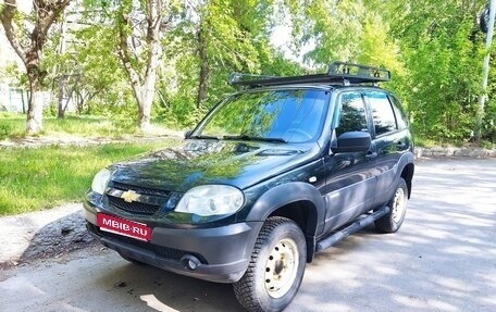 Chevrolet Niva I рестайлинг, 2013 год, 595 000 рублей, 1 фотография