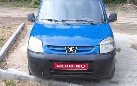 Peugeot Partner II рестайлинг 2, 2010 год, 285 000 рублей, 1 фотография