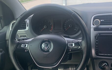 Volkswagen Polo VI (EU Market), 2016 год, 950 000 рублей, 14 фотография