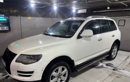 Volkswagen Touareg III, 2009 год, 829 000 рублей, 2 фотография