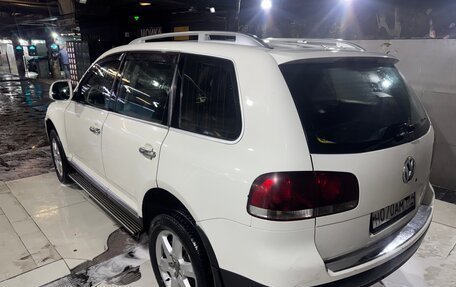 Volkswagen Touareg III, 2009 год, 829 000 рублей, 6 фотография