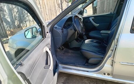 Renault Logan I, 2012 год, 380 000 рублей, 4 фотография